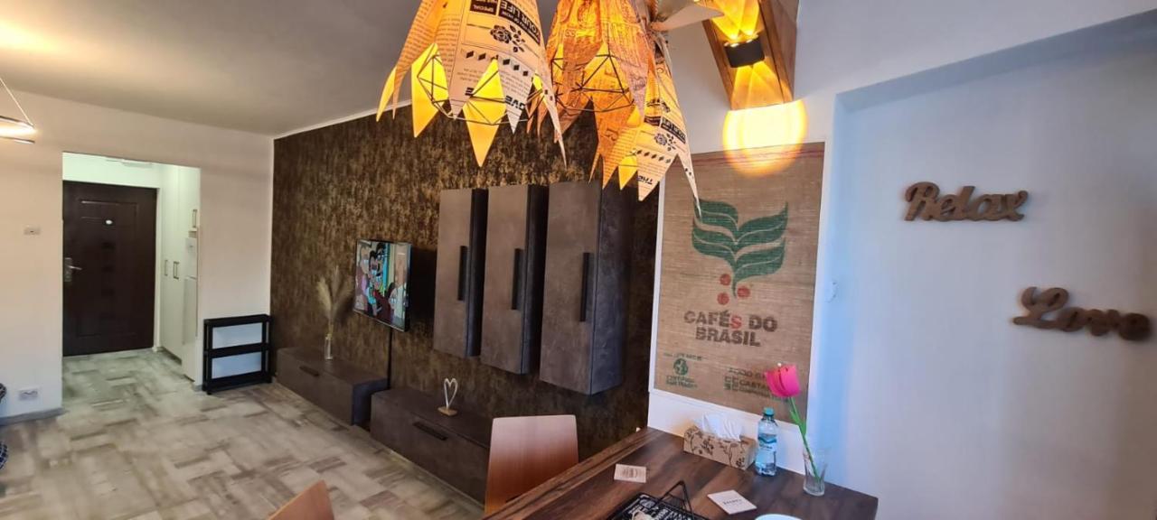 Tiki'S Bar Studio Bukareszt Zewnętrze zdjęcie