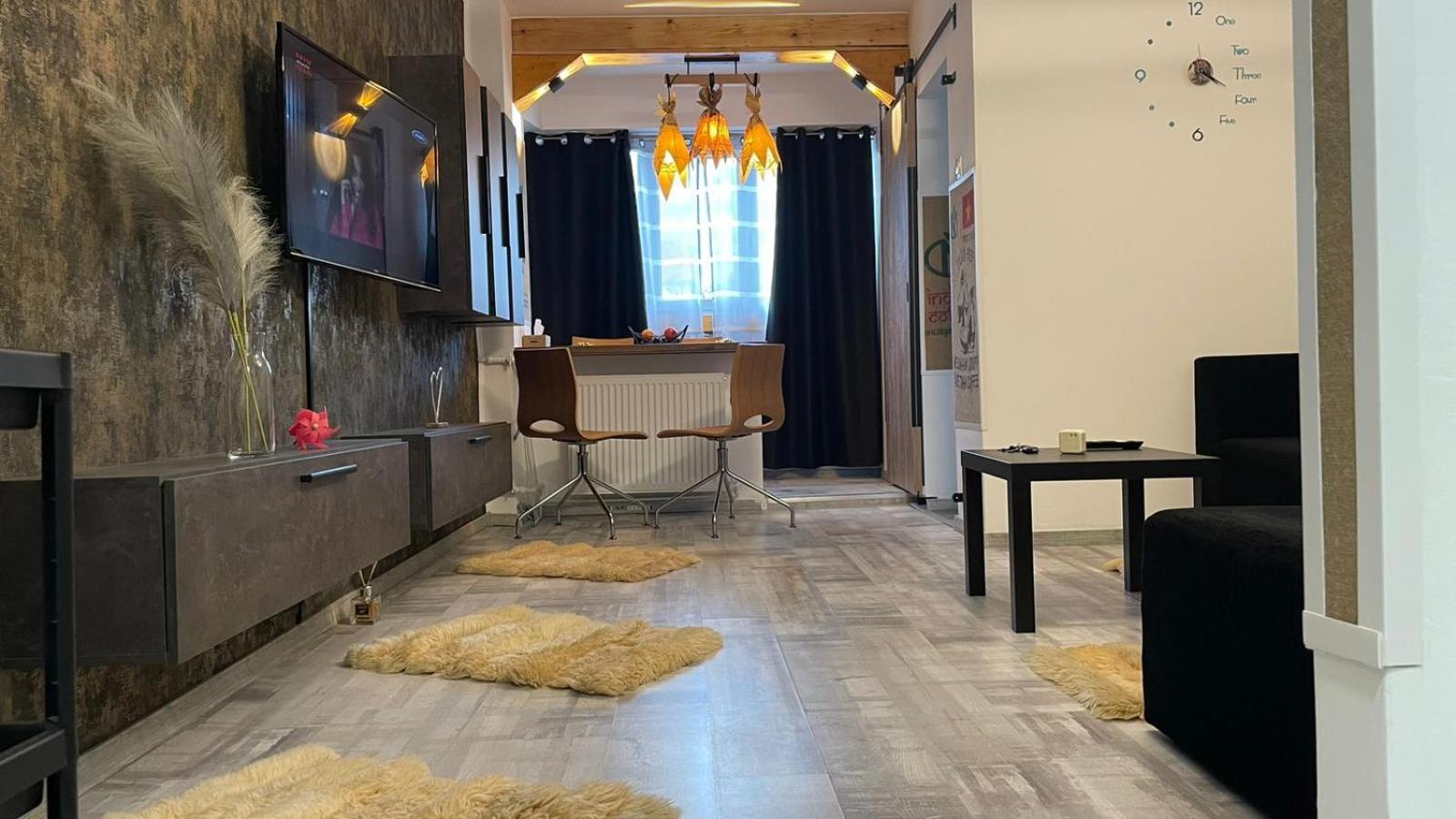 Tiki'S Bar Studio Bukareszt Zewnętrze zdjęcie